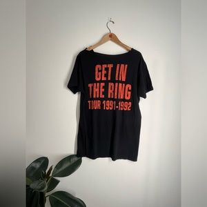 HAND DISTRESSED VINTAGE GUNS N ROSES BAND TEE